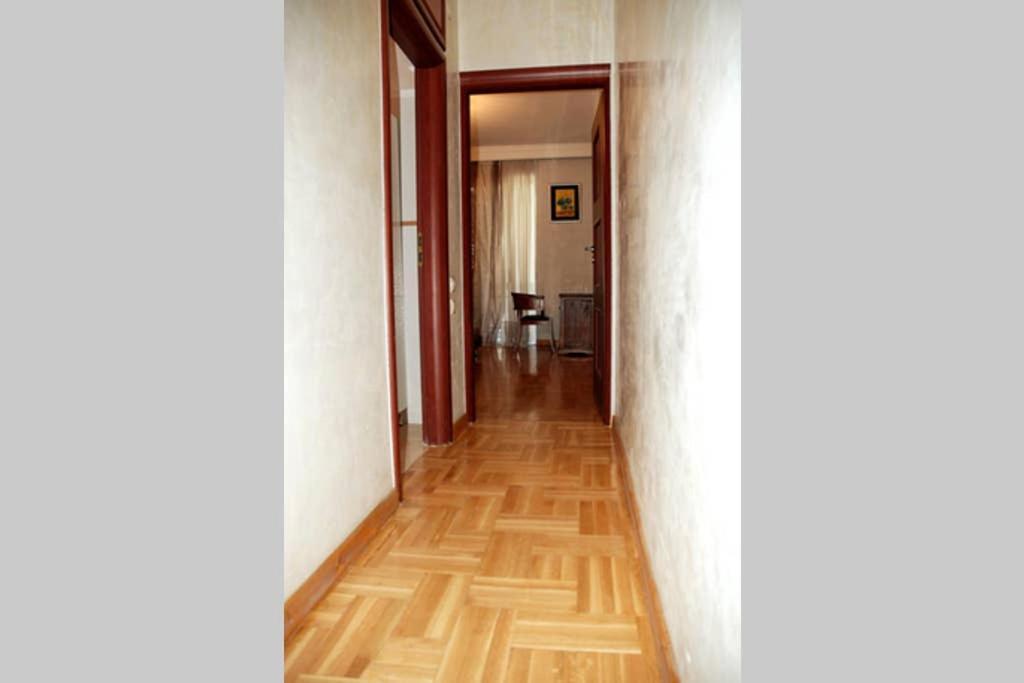 Elegant Luminous Downtown Apartment Thessaloníki Ngoại thất bức ảnh
